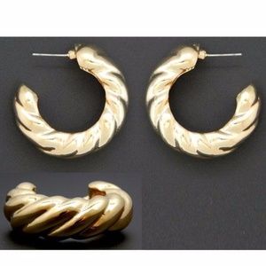 Twisted Hoop Earrings